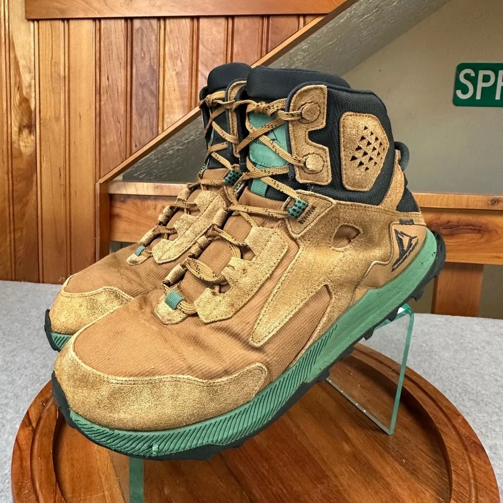 Altra lone peak